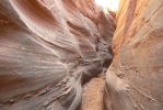 PICTURES/Peek-A-Boo and Spooky Slot Canyons/t_Slots10.JPG